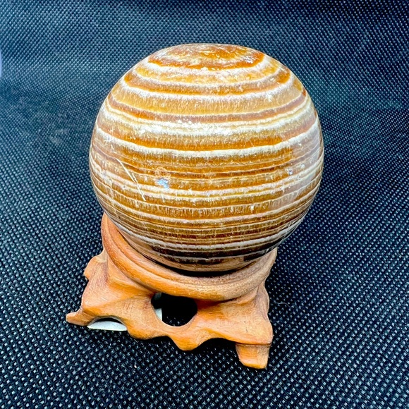 Aragonite Sphere 7 oz - Picture 1 of 1